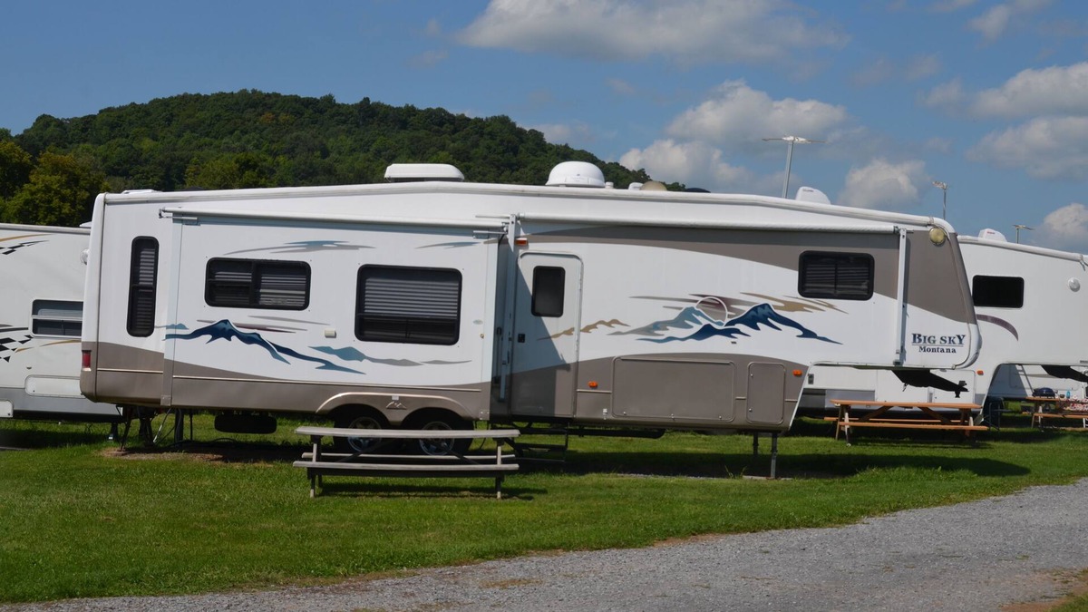 Bouckville House | Comfortable RV located on a full service campsite in the Ciderhouse Campground