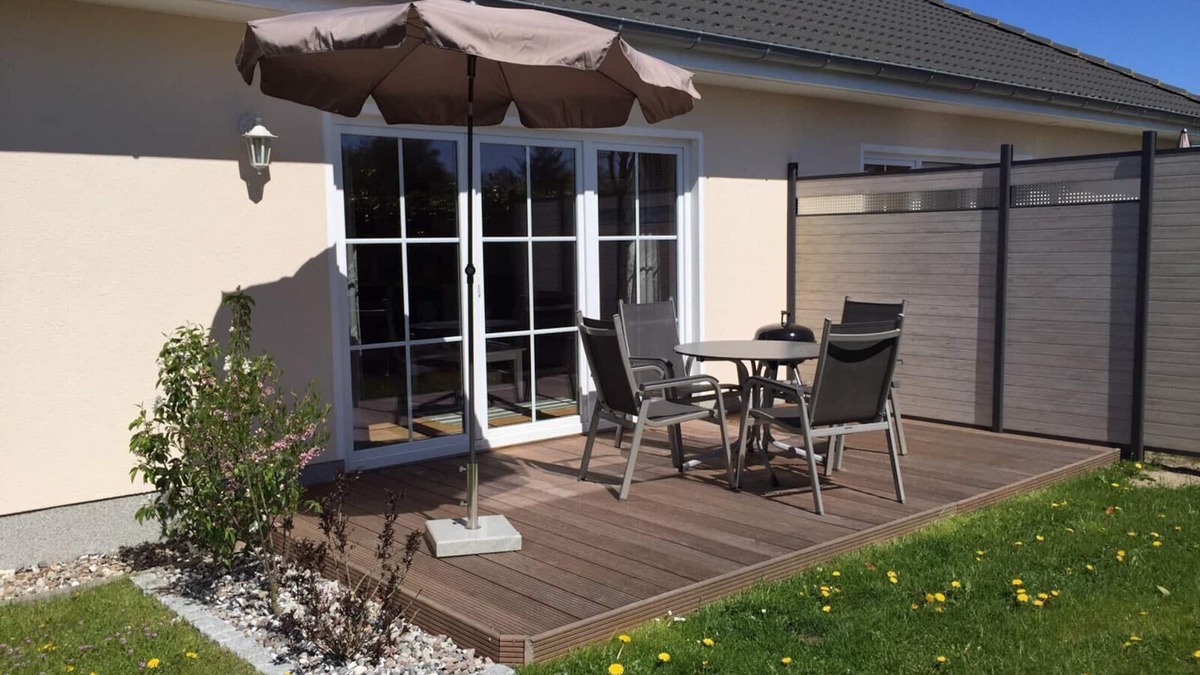 Pruchten House | comfortable semi-detached house with sauna & fireplace for 4 people