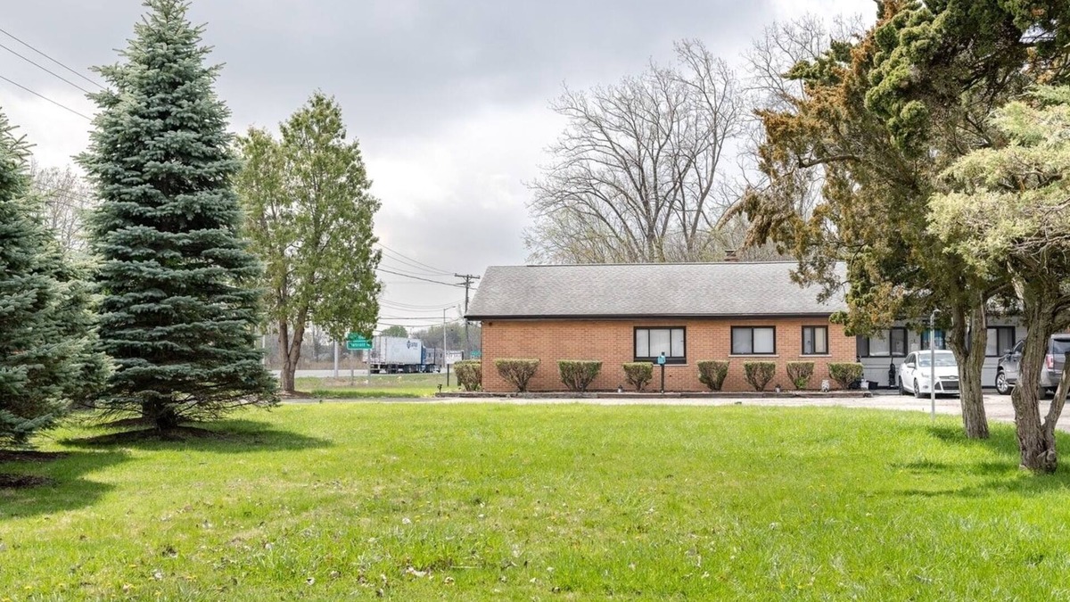 Riverview Apartment | Comfortable Stay in Brownstown w/Great Amenities