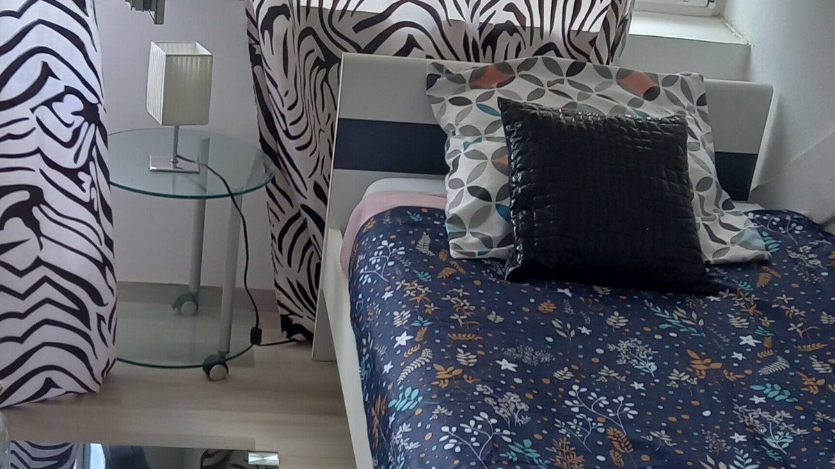 Roubaix Apartment | Comfortable studio