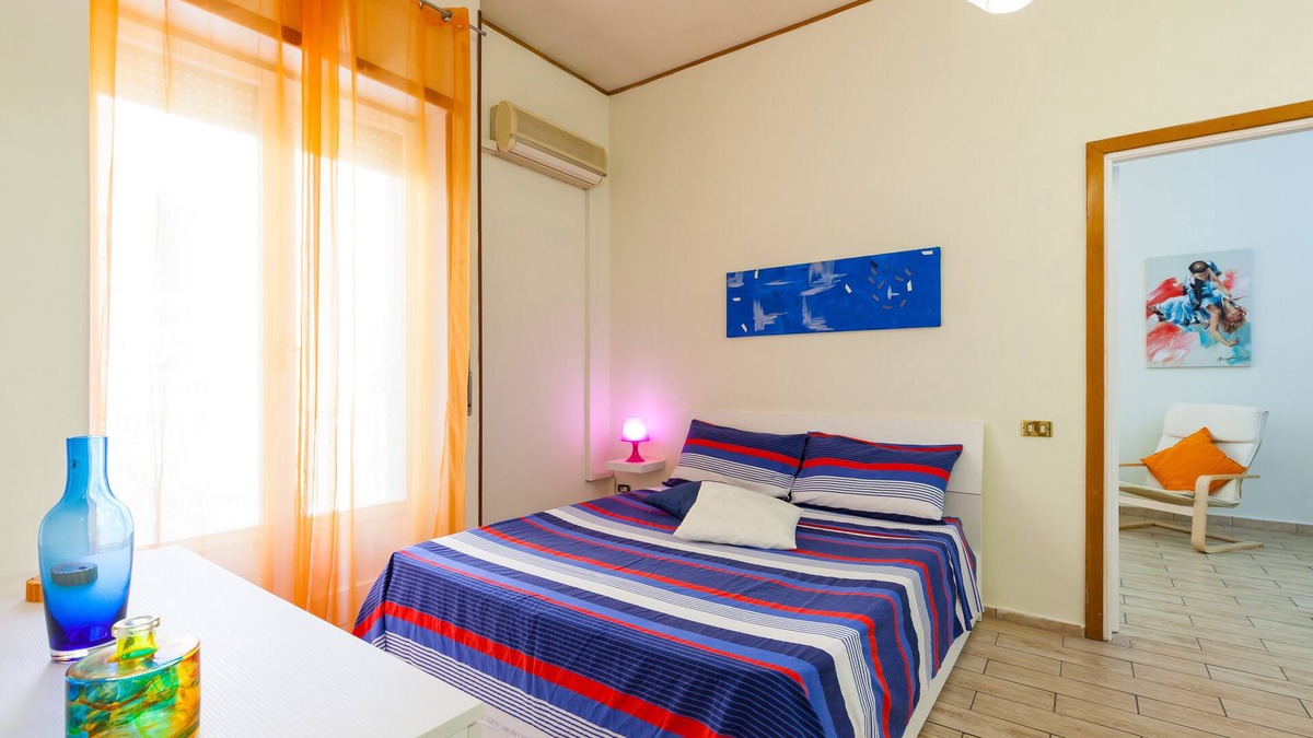 San Ferdinando Apartment | Comfortable three-room apartement in Santa Lucia