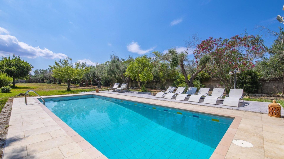 Caprarica di Lecce Villa | Comfortable villa with garden and swimming pool.