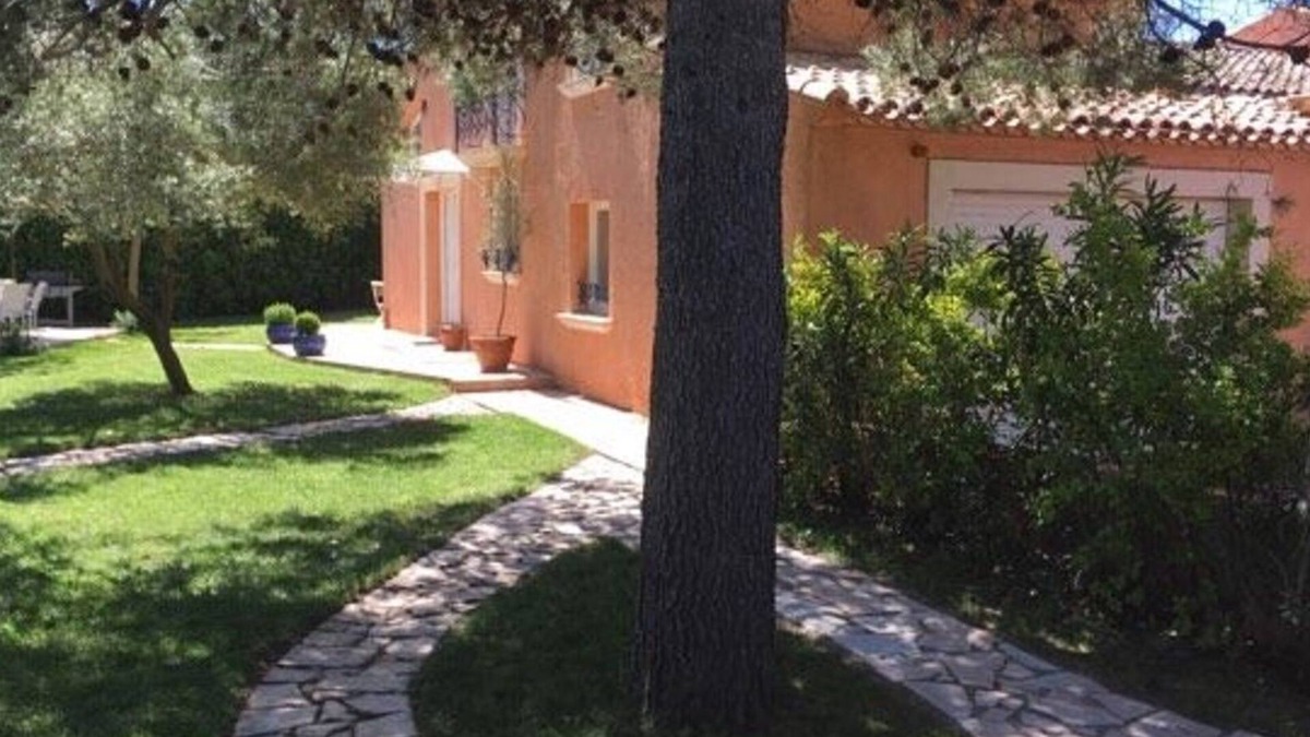 Fabregues House | Comfortable villa in the countryside just 10 MN from the beaches