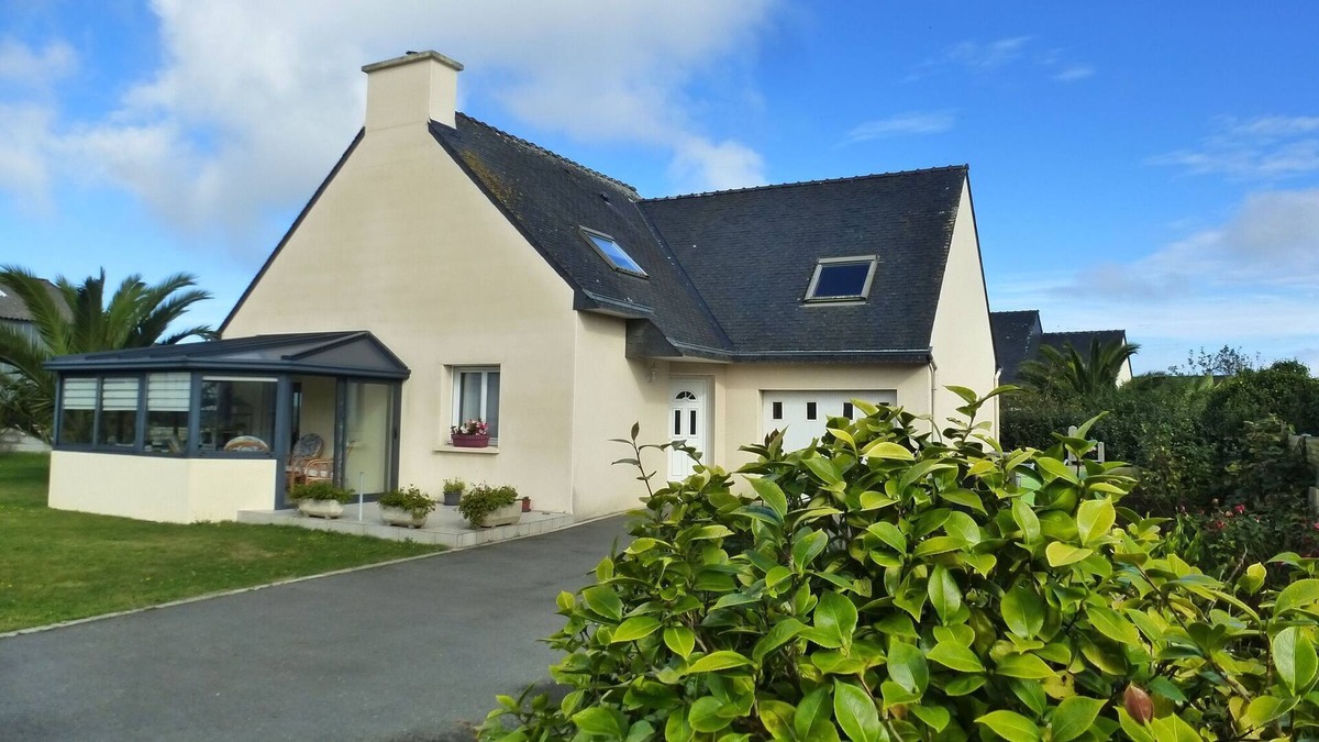Plougoulm House | Comfortably furnished holiday home with a veranda