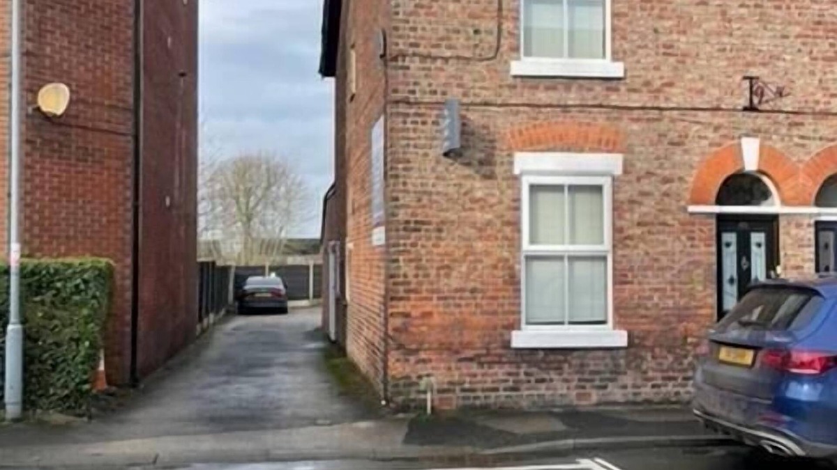 Alderley Edge Apartment | Comfy 1BD Retreat in the Heart of Alderley Edge