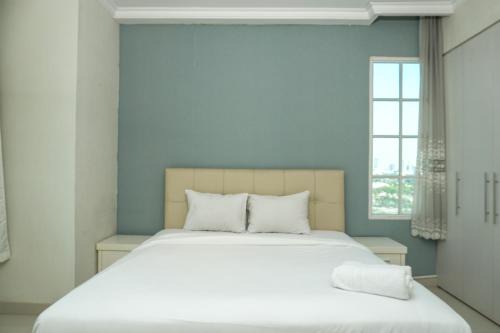 Permata Hijau Apartment | Comfy 1BR at Belleza Apartment By Travelio