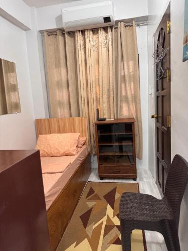 Virac Apartment | Comfy 2Single Beds Unit, with Wifi, Free Parking at Sonia's Island Stay