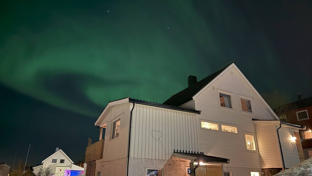 Tromso Apartment | Comfy apartment, parking and EV charging