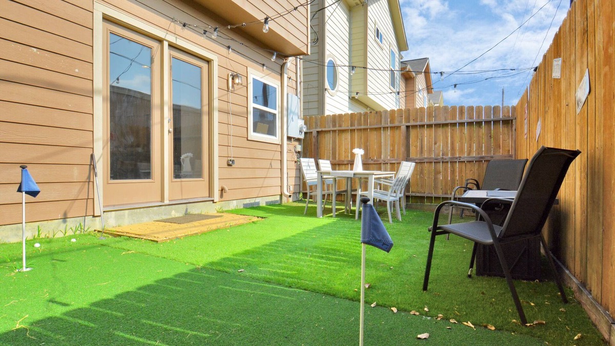 Garden Oaks House | Comfy beautiful home, minutes from heights/downtown