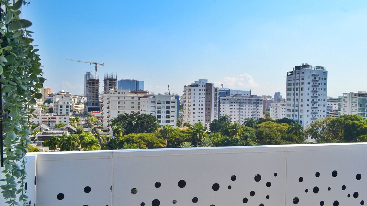 Yolanda Morales Apartment | Comfy Business Apartment in Piantini *LuxuryStay*
