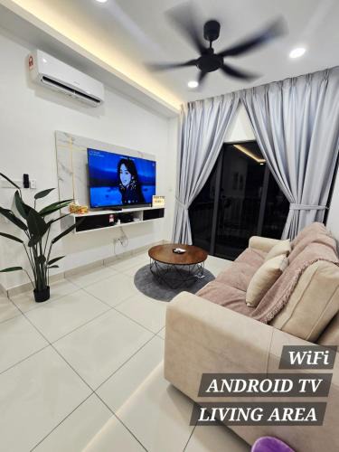 Kampung Bukit Dukong Apartment | Comfy Cheras C180 Belakong Tradres Park 3BR 2 Bath Room 2 Carpark