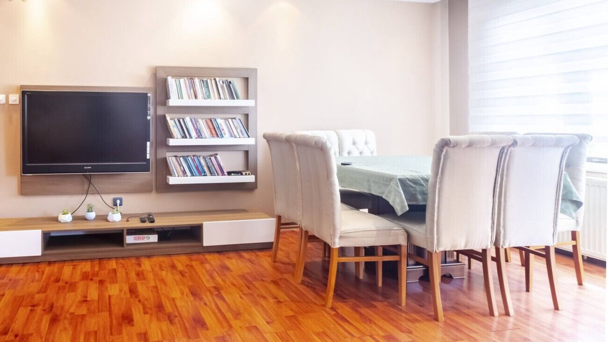 Atasehir Apartment | Comfy Flat with Balcony in Atasehir