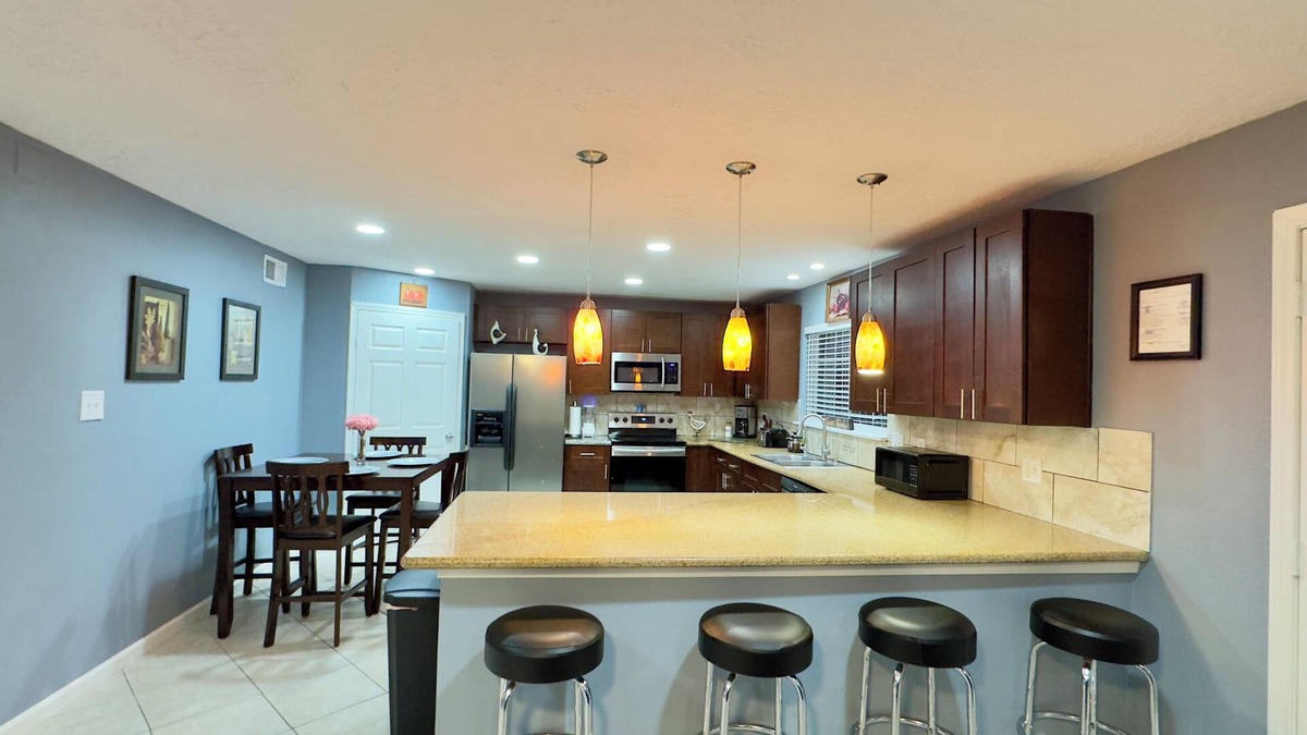 Clodine House | Comfy Haus at West Oaks Houston