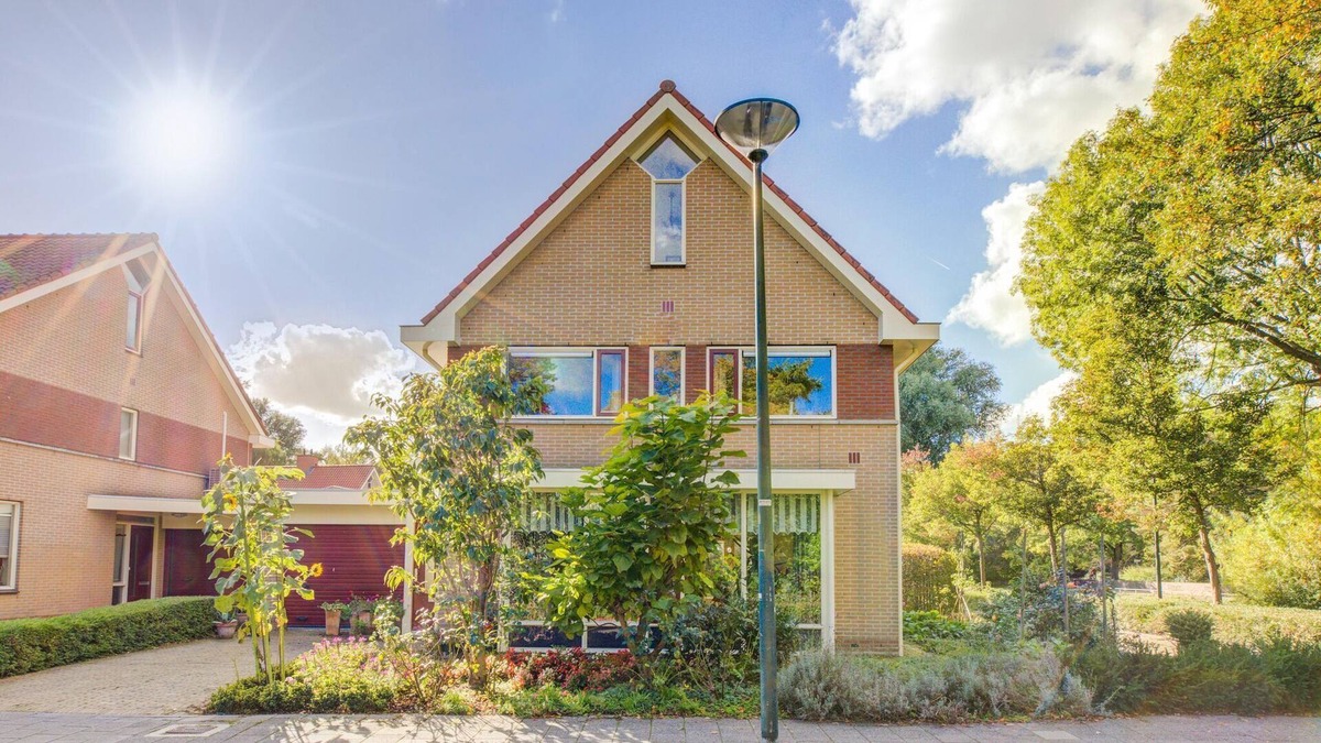 Hoorn House | Comfy holiday home in Hoorn with French balcony