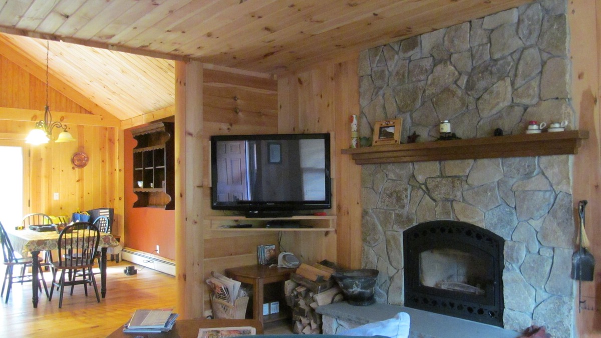 Indian Lake House | Comfy Home in the Adirondacks, close to Gore Mnt, hiking & snowmoble trails