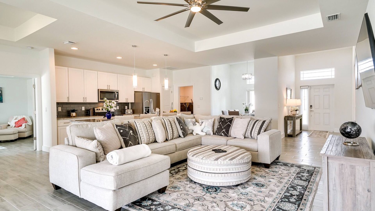 Westminister House | Comfy Lehigh Acres Getaway w/Yard & Fireplace