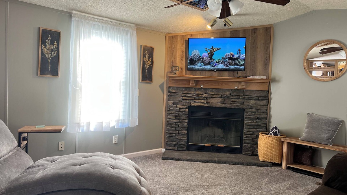 Moorefield House | Comfy Mobile Home located minutes from restaurants and venues.