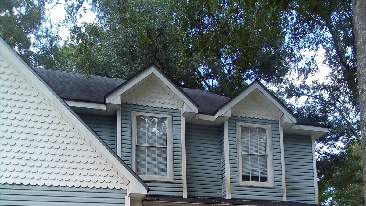 Daphne Apartment | Comfy, modern stay. Close to bars and restaurants! Will have hot tub in Sept