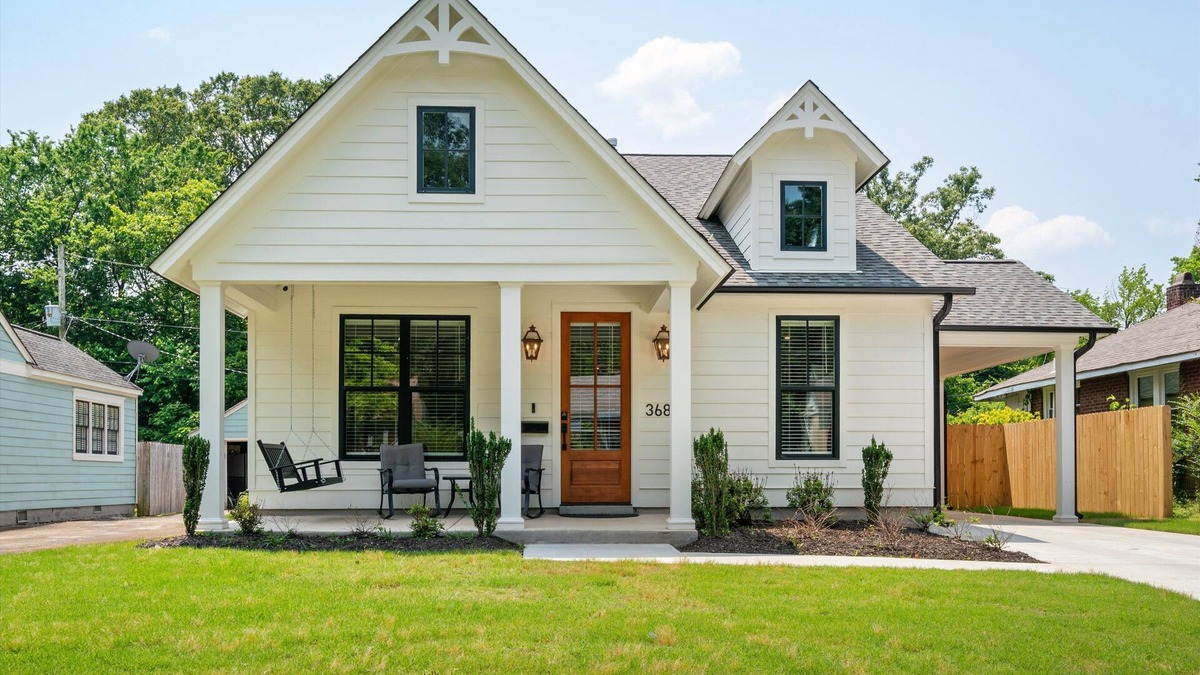 East Memphis House | Comfy New Home Blocks from the University of Memphis!