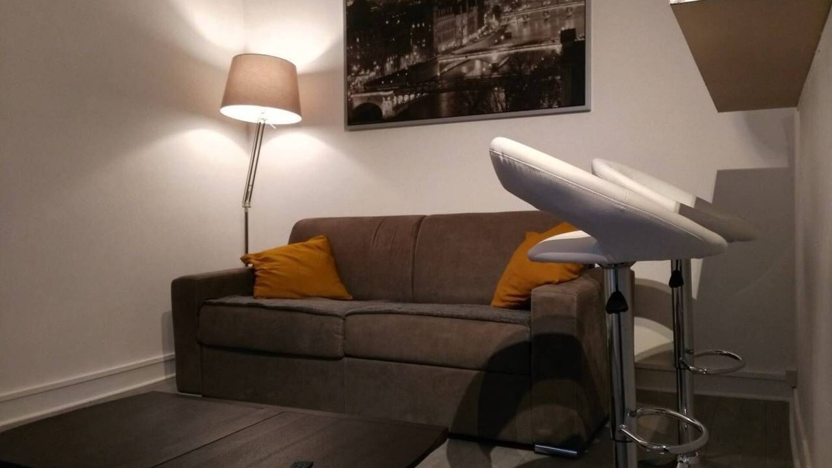 Louis Bertrand-Mirabeau-Semard Apartment | Comfy Parisian studio!