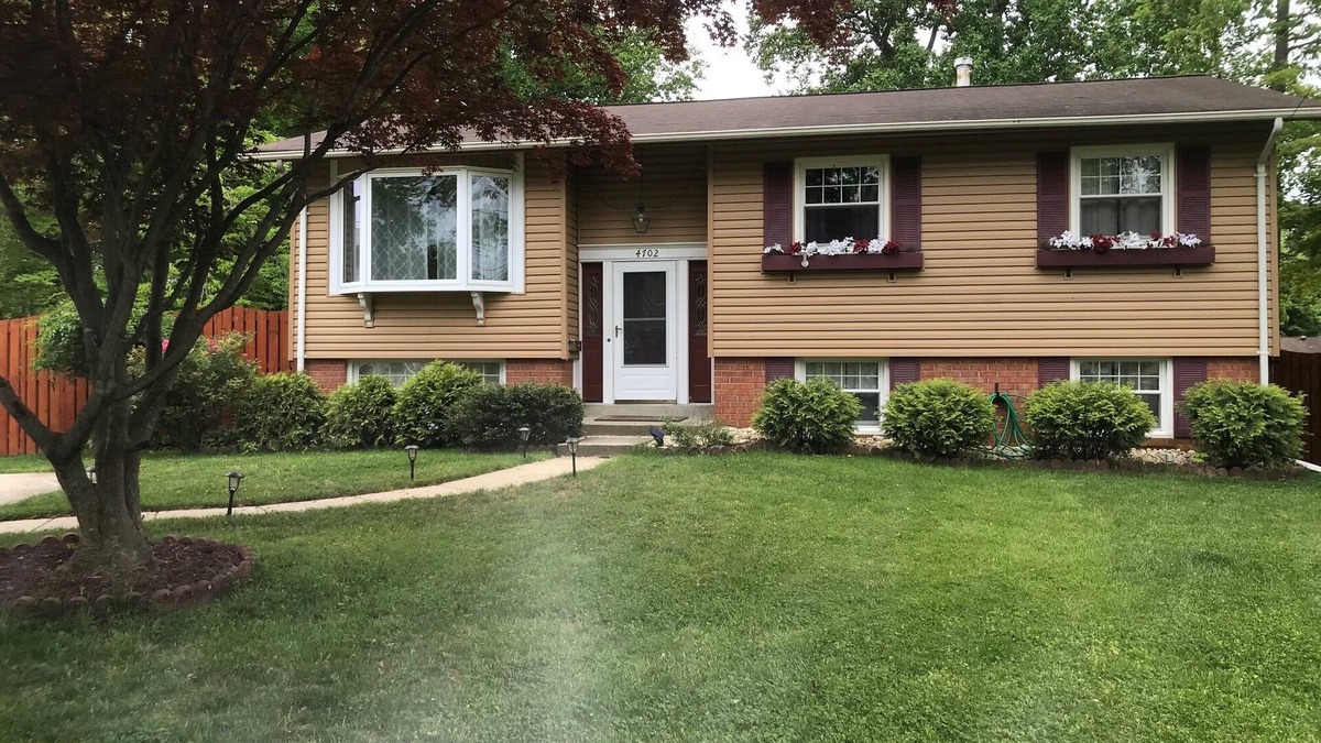 Aspen Hill House | Comfy, Serene Home on Quiet Cul de Sac, Private backyard poolnLic # STR23-00110