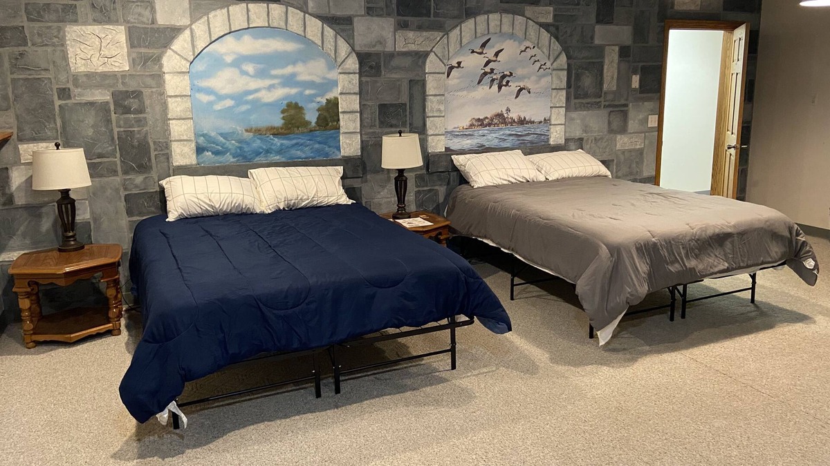 Howard Apartment | Comfy stay near the bay