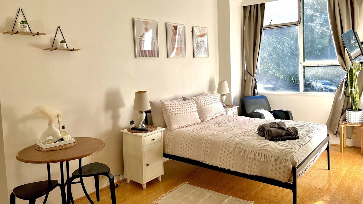 Darling Point Apartment | Comfy Studio in Darling Point