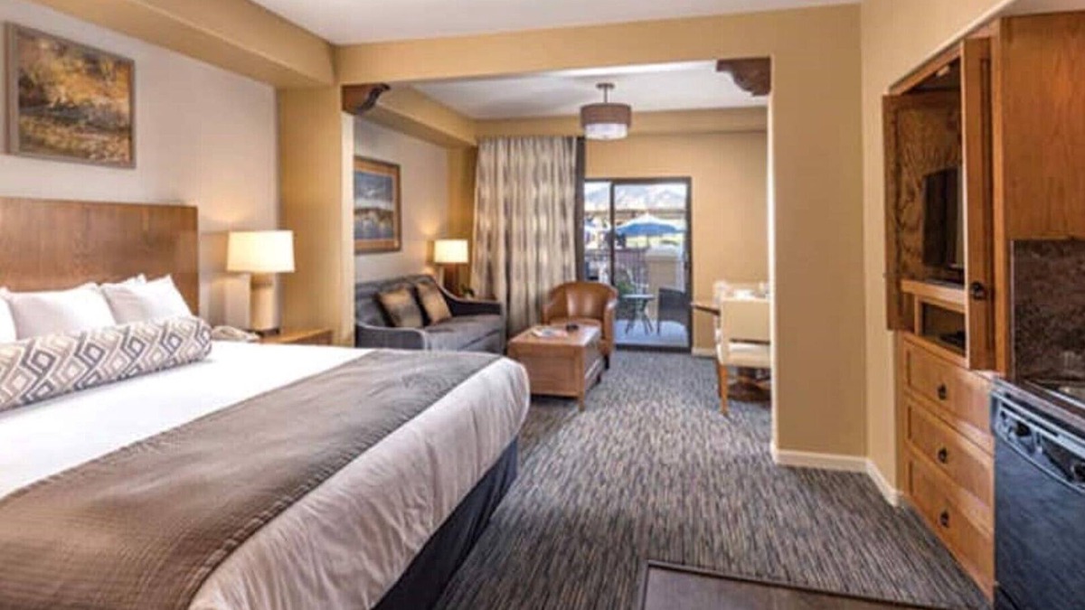 South Mountain Apartment | Comfy Studio Suite at Legacy Golf Resort