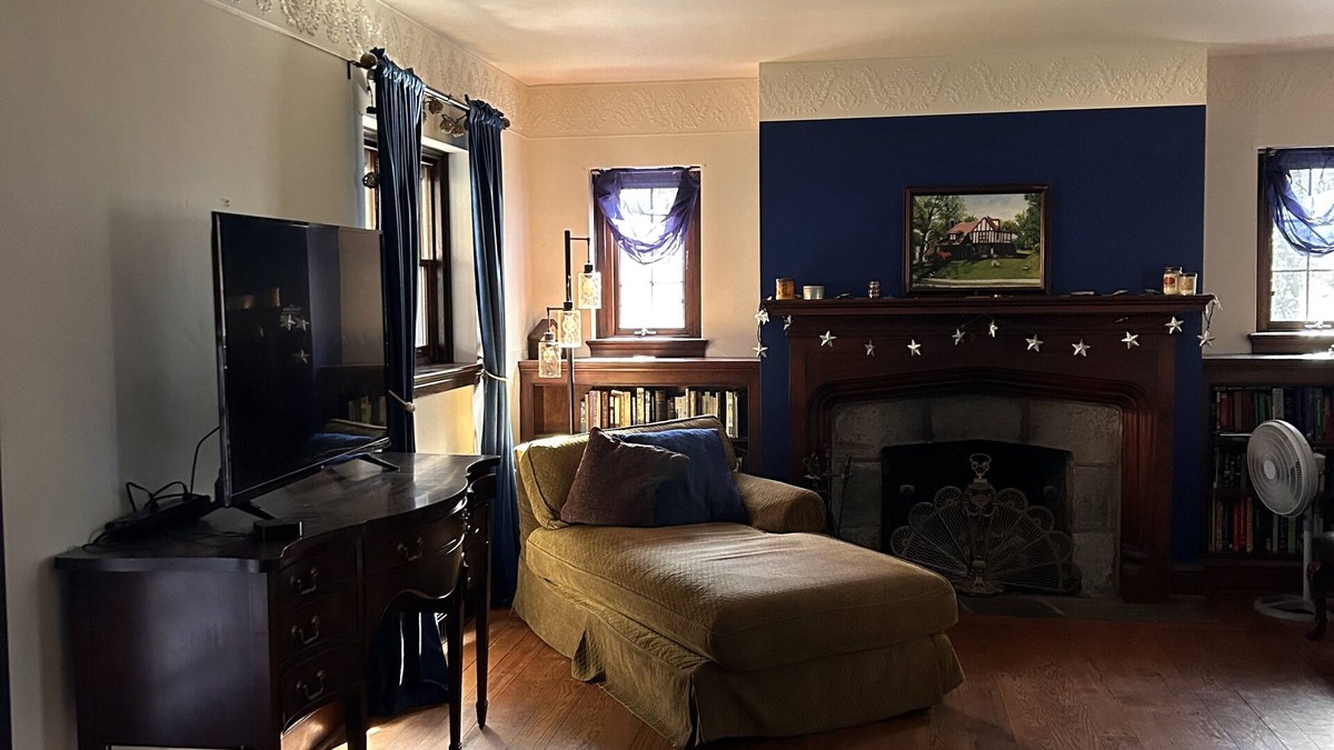 Drexel Hill House | Comfy Tudor in suburban setting, 5mi from Center City Philadelphia. Coffee bar!
