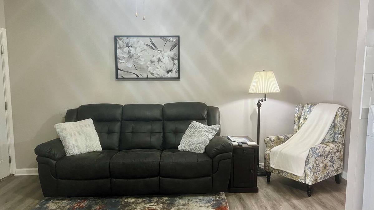 Richmond Apartment | Comfy Upstairs 2 bed/1 bath near EKU in Richmond
