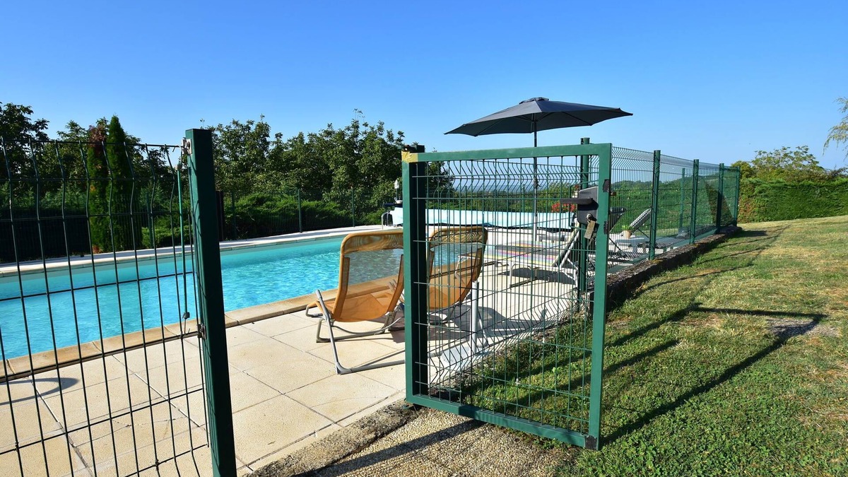 Rocamadour Villa | Comfy villa near Alvignac with private pool