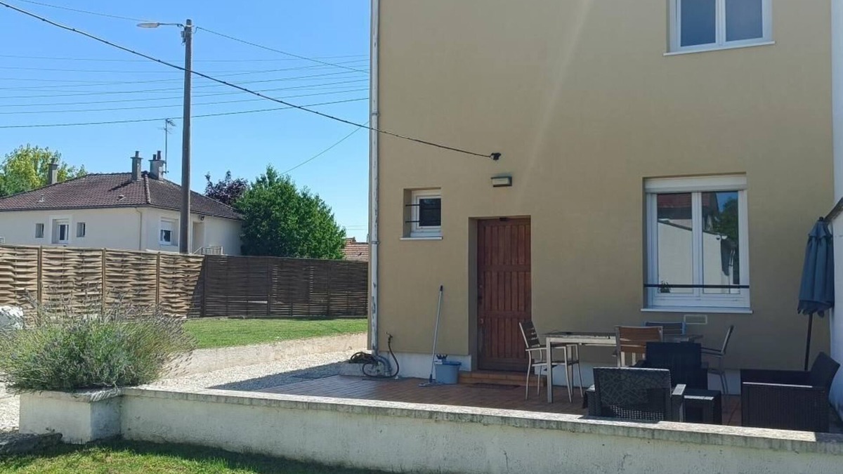 Saint-Julien-les-Villas Apartment | Comme à la Maison - Saint Julien LES Villas