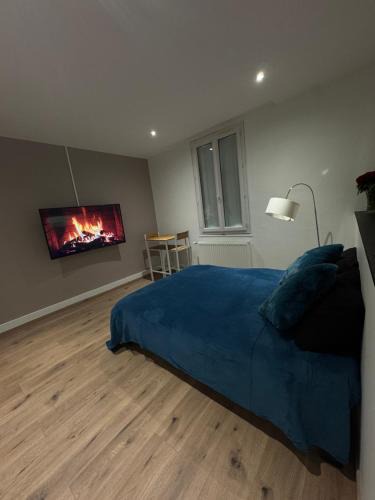 Poligny Bed & Breakfast | Comme à la maison - Chambre et salle de bain privée & petit déjeuner