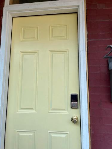 South Philadelphia West Apartment | Commonwealth StudioRow
