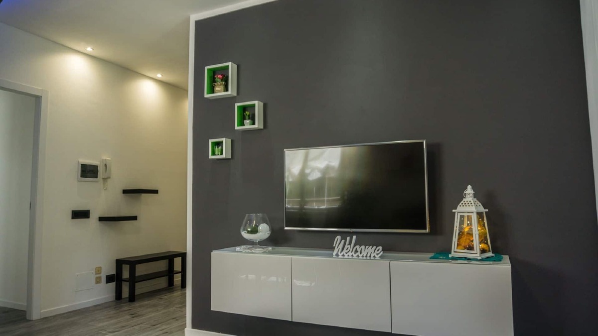 Como Apartment | Como- Happy Oasis Apartment