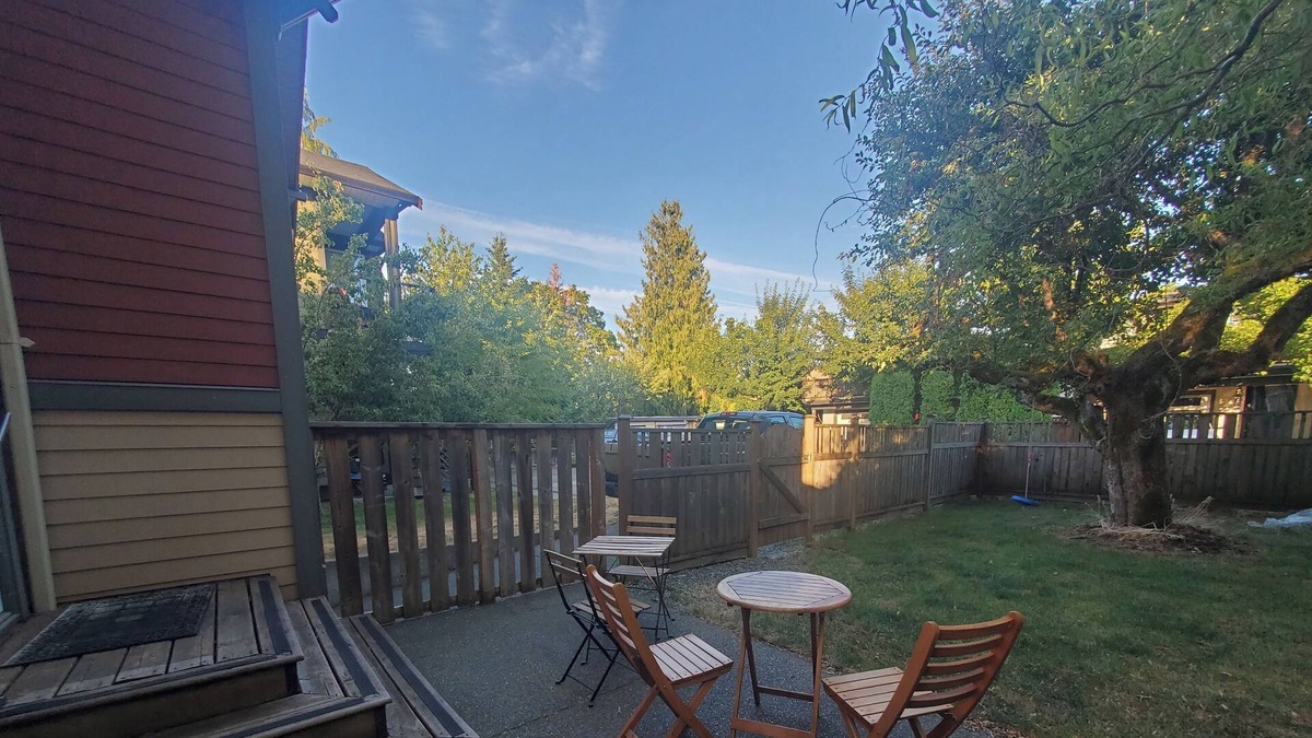Courtenay House | Comox Valley Getaway
