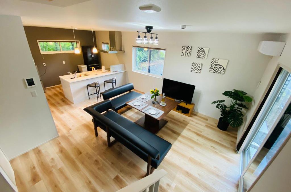 Kirizumi Onsen Apartment | Compass Duo