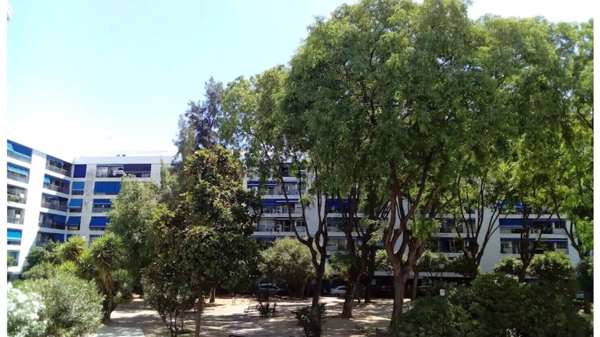Leon XIII-Los Naranjos Apartment | COMPLETE APARTMENT WITH TERRACE IN SEVILLA