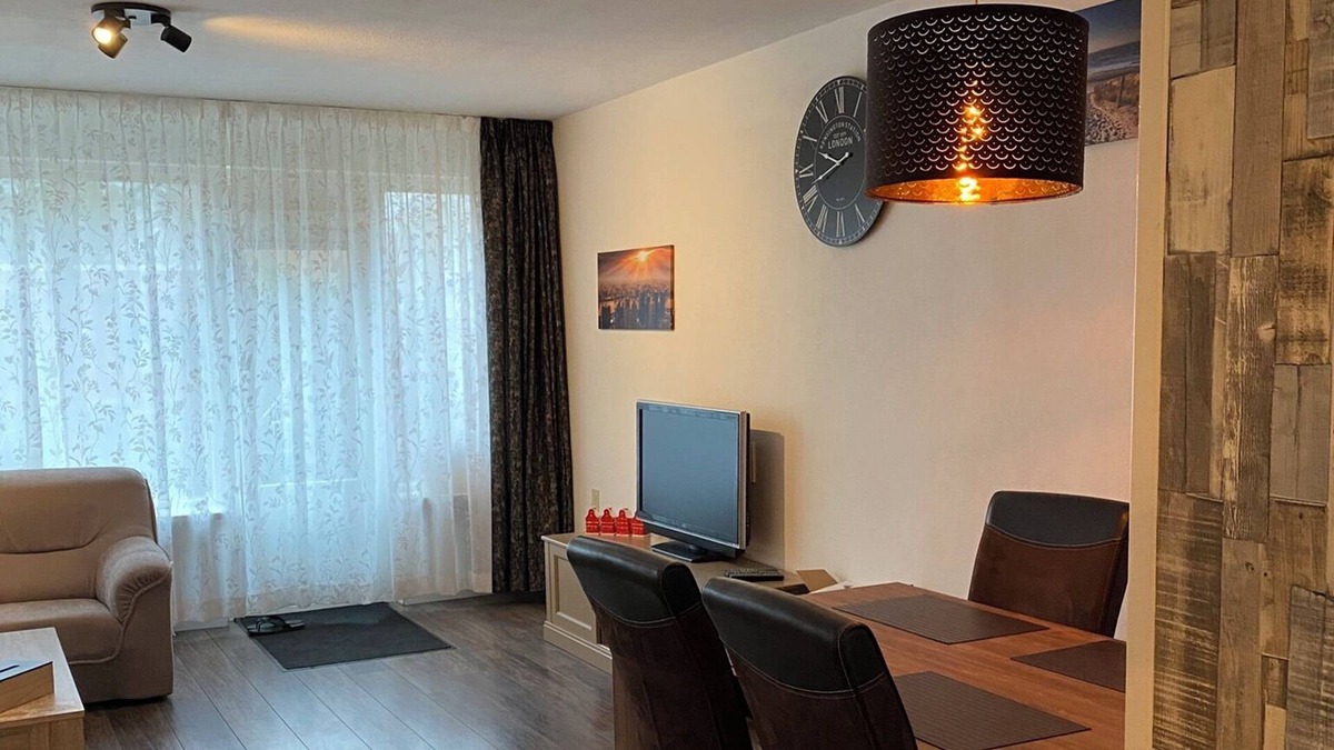 Baanhoek House | Complete house centrally located near Rotterdam.