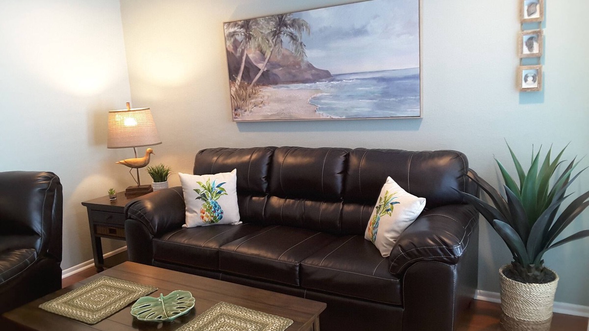 Madeira Beach Condo | Completely Remodeled, 1 BDRM Condo, heated pools, 2 min walk to the beach