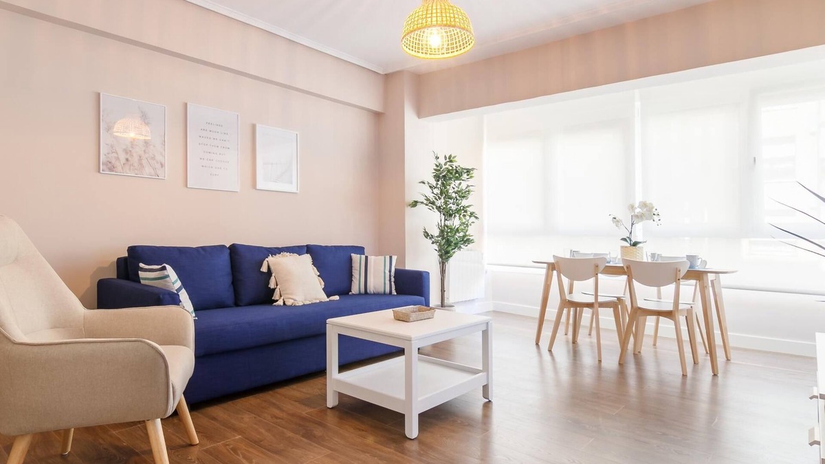 Getxo Apartment | Completely renovated 10 min Beach Arrigunaga