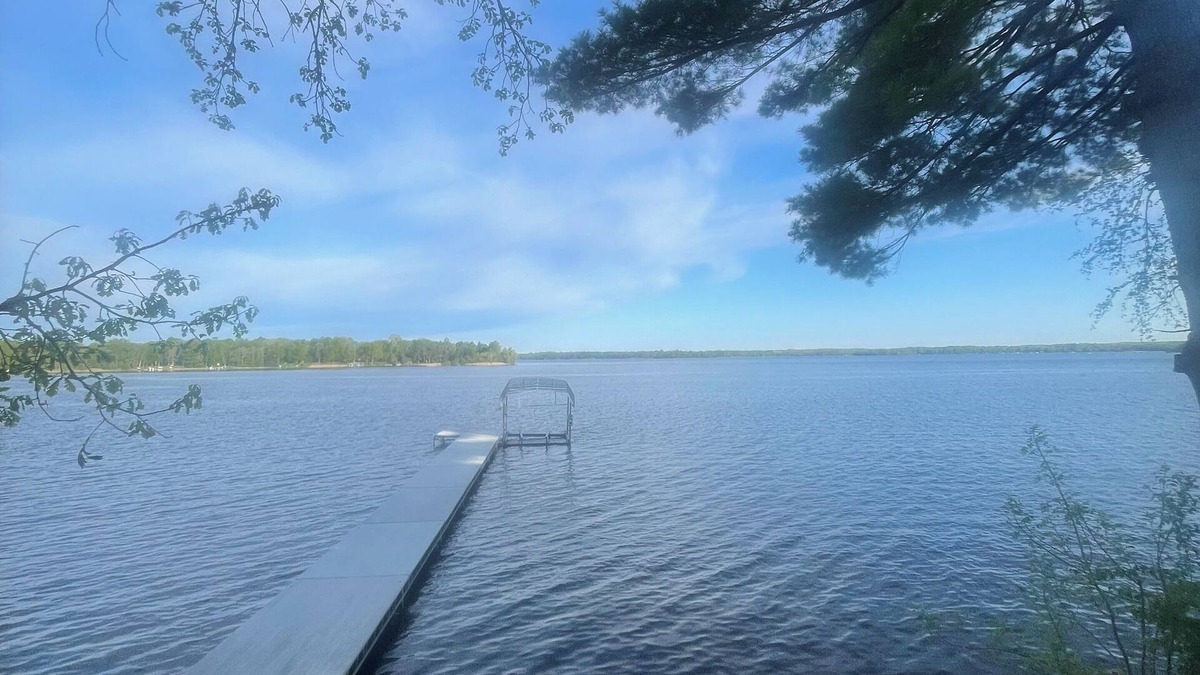 Aitkin House | Completely Renovated 2 bedroom1bath with loftnFarm Island Lake