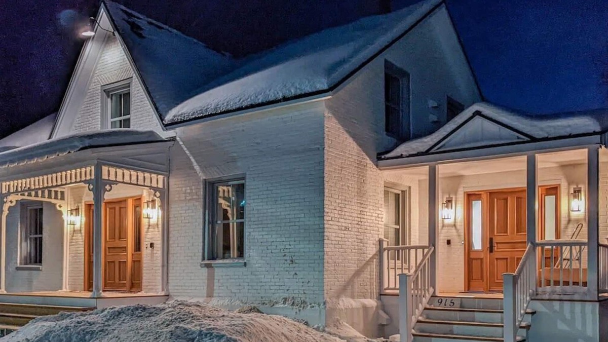 Bromont Cottage | Completely renovated ancestral home