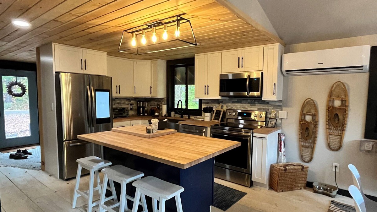 West Dover Cottage | Completely renovated Cottage w/Hot tub at Mt Snow