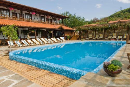 Suvorovo Hotel | Complex Barite