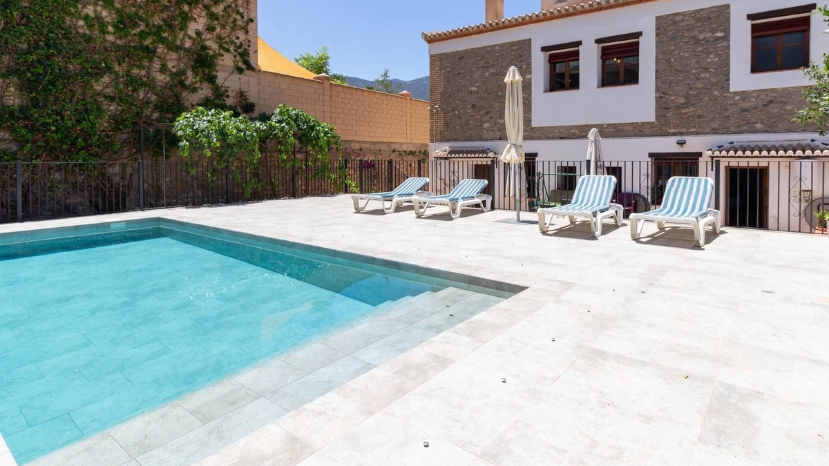 Restabal Cottage | Complex of 2 houses with swimming pool,