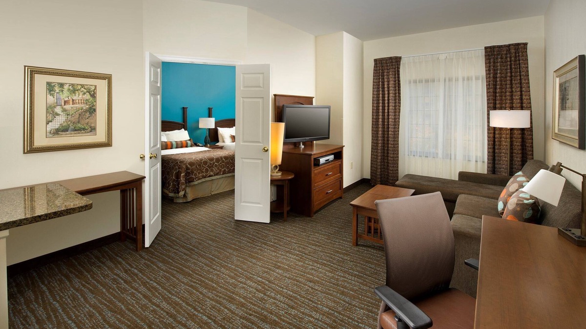 Morrisville Condo | Complimentary Breakfast Buffet + Free Wi-Fi | 24 Hour Fitness Center