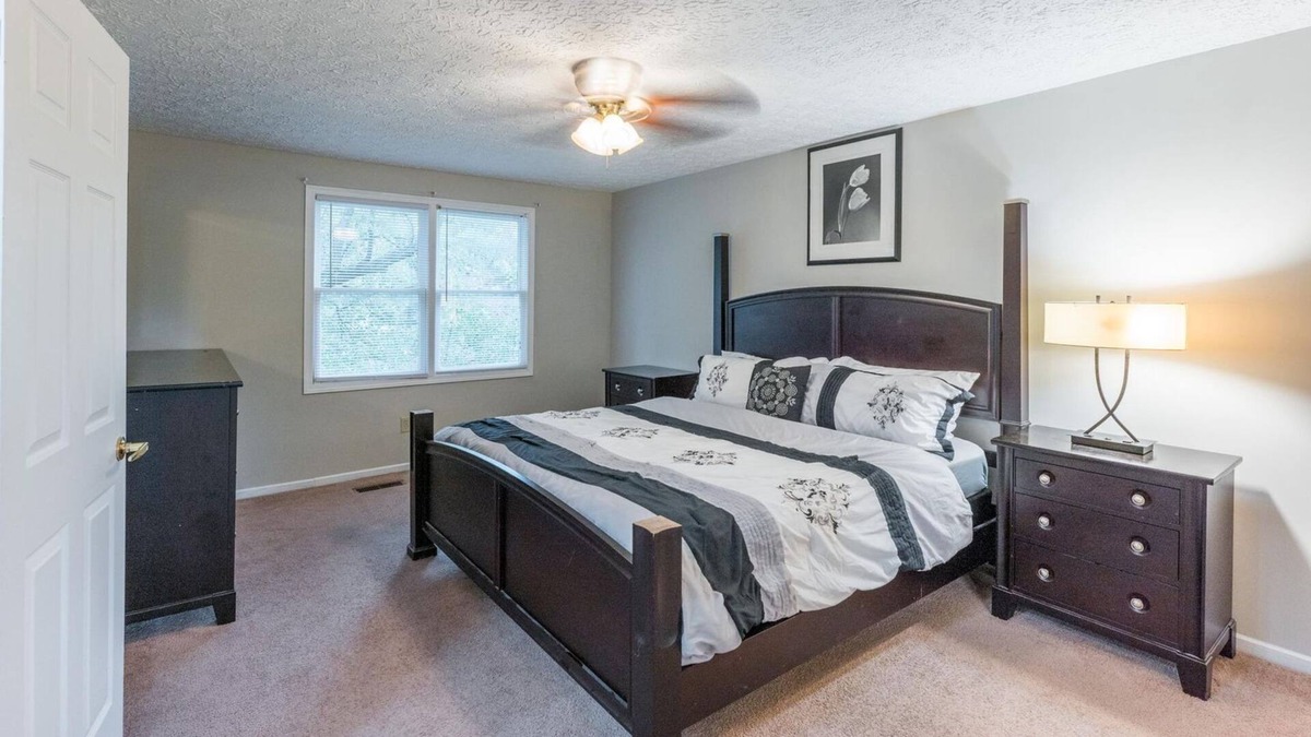 Worthington House | Complimentary use of coffee drip pot, perfect for family gatherings!