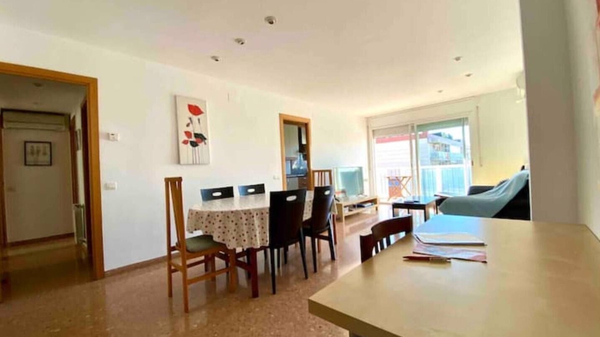 El Congres i els Indians Apartment | Con Pk y Wifi. Oasis Familiar a 30 Coche de Bcn