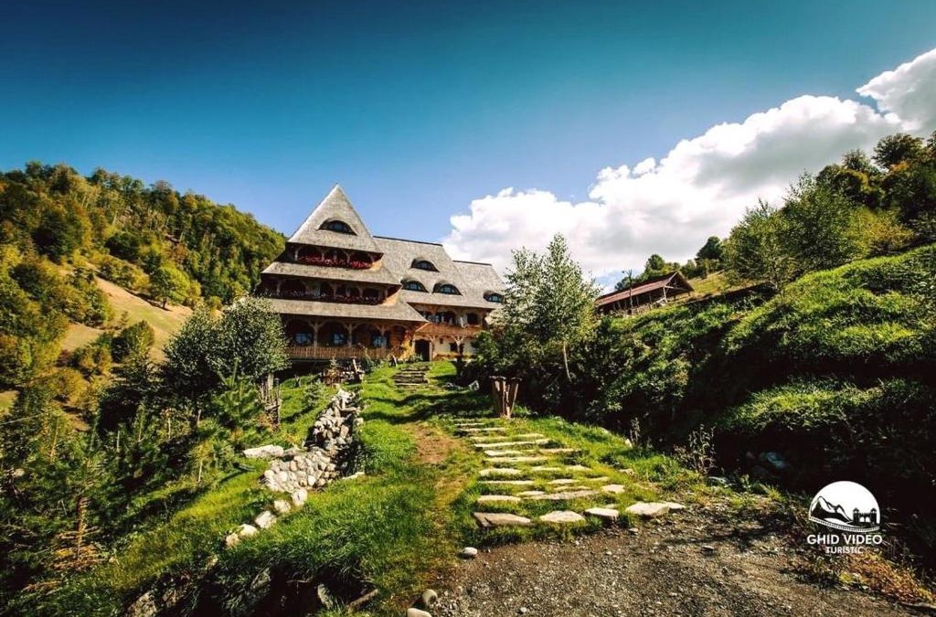 Ruscova House | Conacul Drahneilor